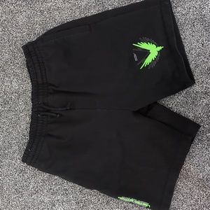 The Maverick Shorts V1